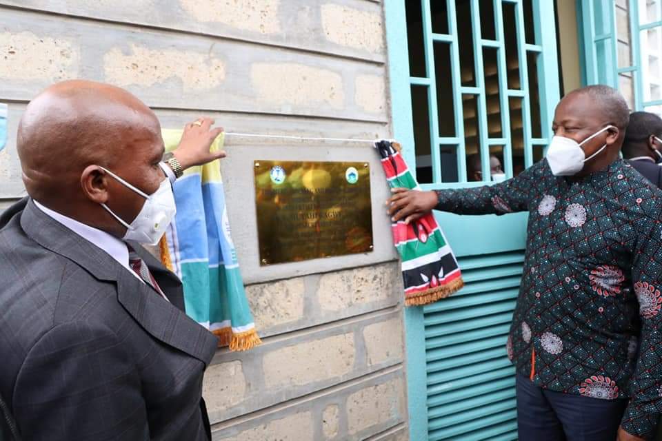 GOVERNOR KIRAITU LAUDED BY HEALTH MINISTER MUTAHI KAGWE FOR NEW TOP NOTCH FACILITIES AT THE COUNTYS LEADING HOSPITAL.
